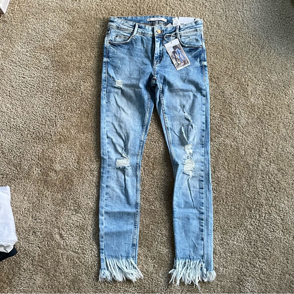 Zara Trafaluc Damaged Skinny Jeans with Frayed Hems
These are not NWT